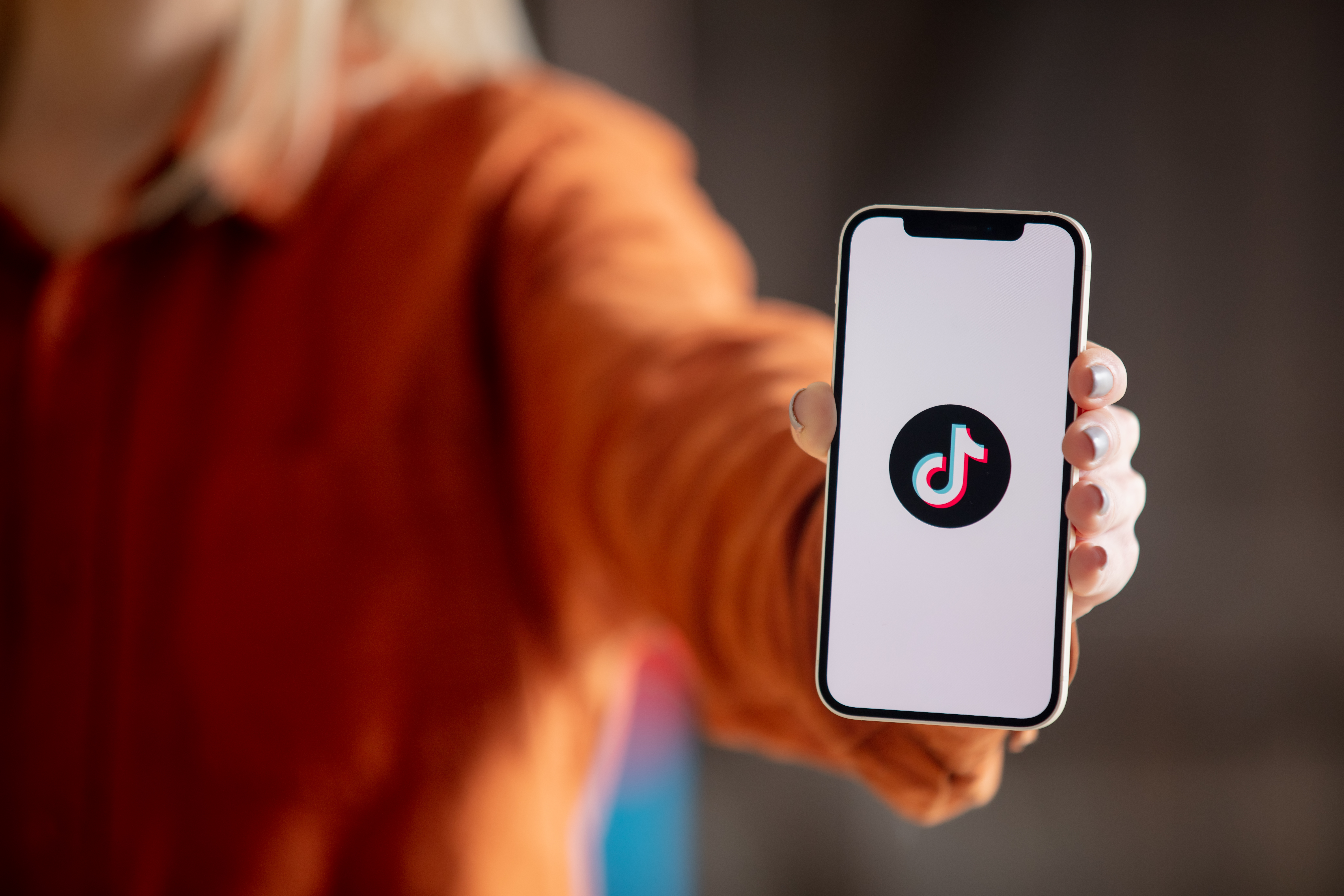 ¿Cuánto paga Tik Tok? Todo lo que necesitas saber sobre cuánto se gana en TikTok en 2025